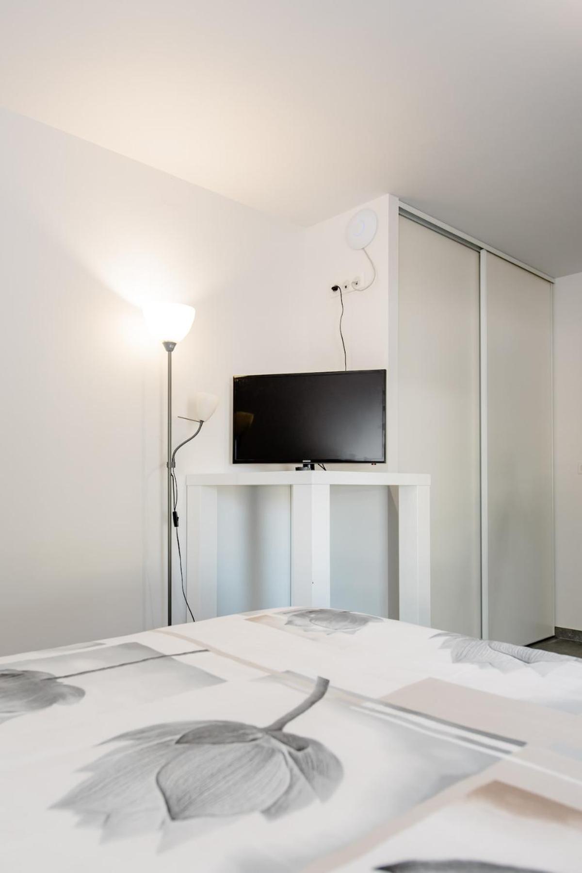 Studio De L'Avance 28M2 Fourques-sur-Garonne Esterno foto